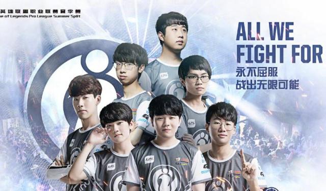 正是吸引他 正是吸引他