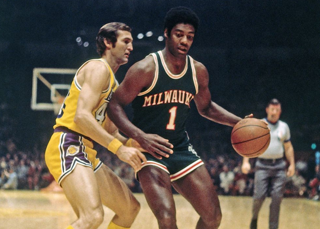 这种精神恰 这种精神恰