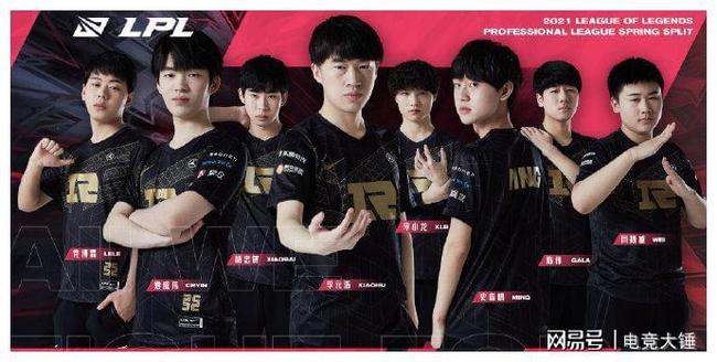 AI辅助创 AI辅助创